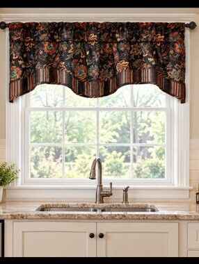 New Waverly Navarra-Onyx Floral Scalloped Valance in Black and Rust. 52"x16"